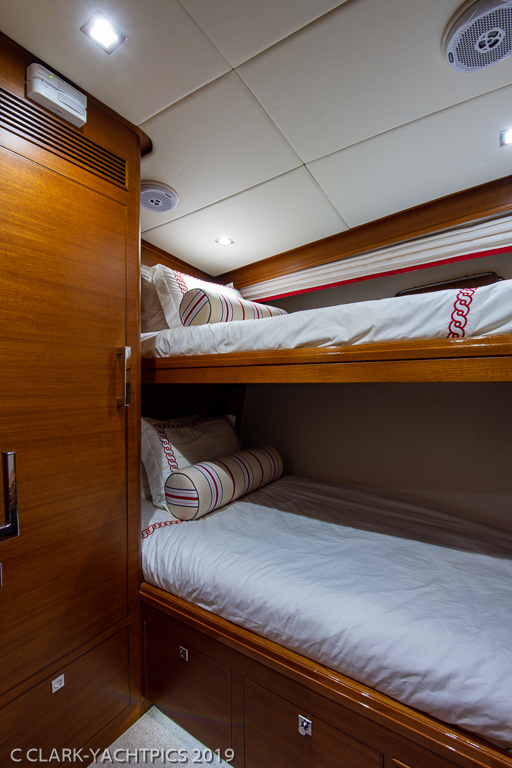 53 Grand Banks "Dragon"