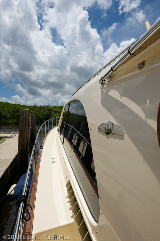 55 Palm Beach Motor Yachts "Lucky Star"