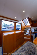 Conch Pearl-pilothouse-7 / 2001 62 Offshore 