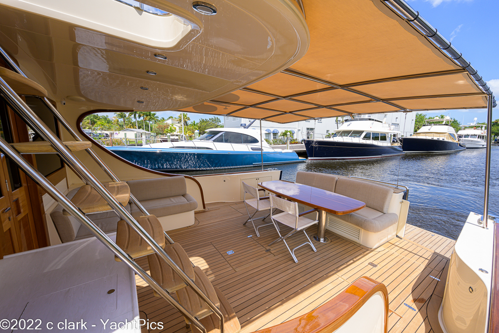 2019 65 Palm Beach Motor Yachts "Avalina"
