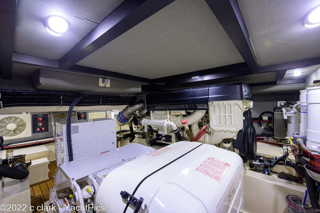 2019 65 Palm Beach Motor Yachts "Avalina"