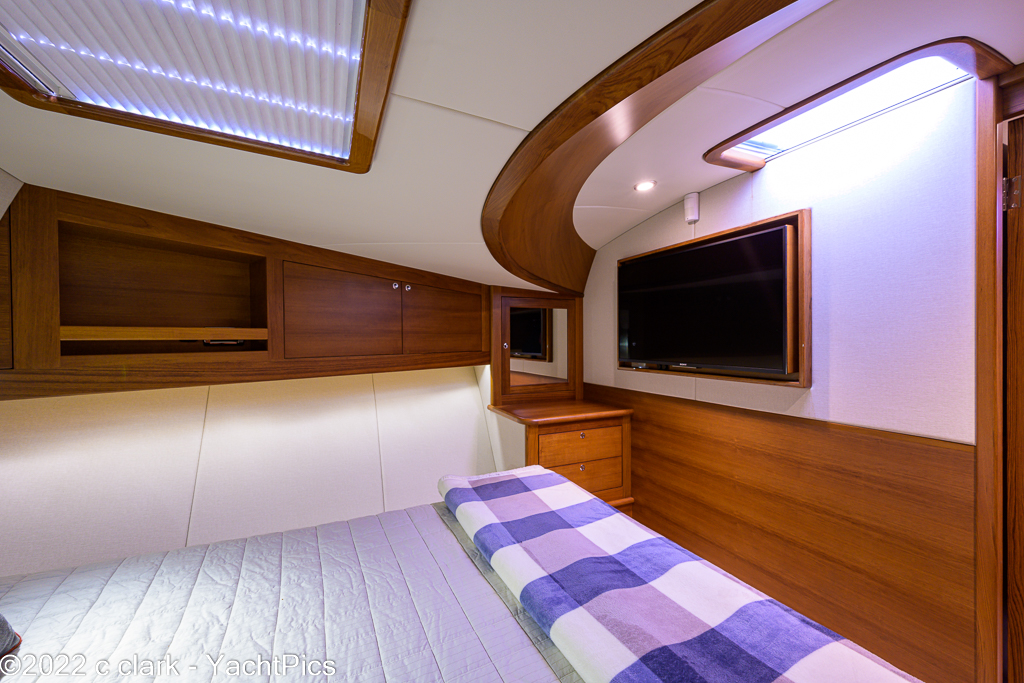 2019 65 Palm Beach Motor Yachts "Avalina"