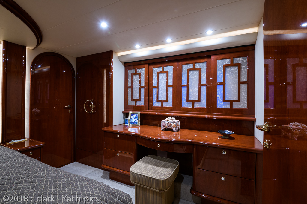 70 Neptunus "Trillium"