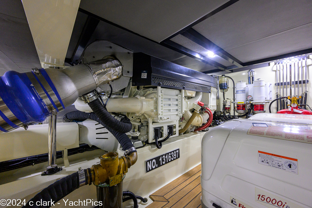 2022 70 Palm Beach Motor Yachts "Falcon"