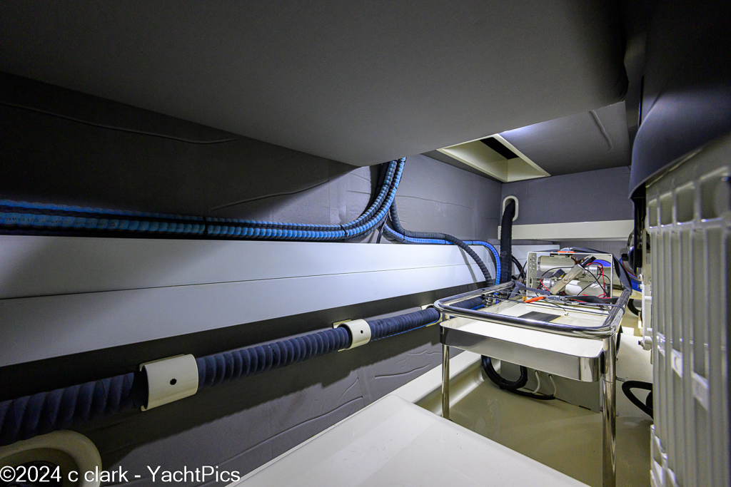 2022 70 Palm Beach Motor Yachts "Falcon"