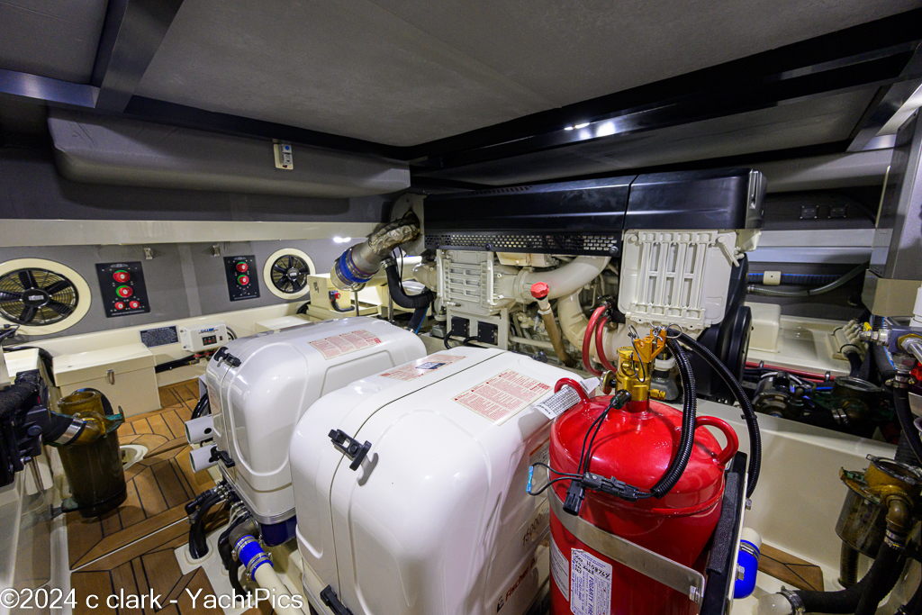 2022 70 Palm Beach Motor Yachts "Falcon"