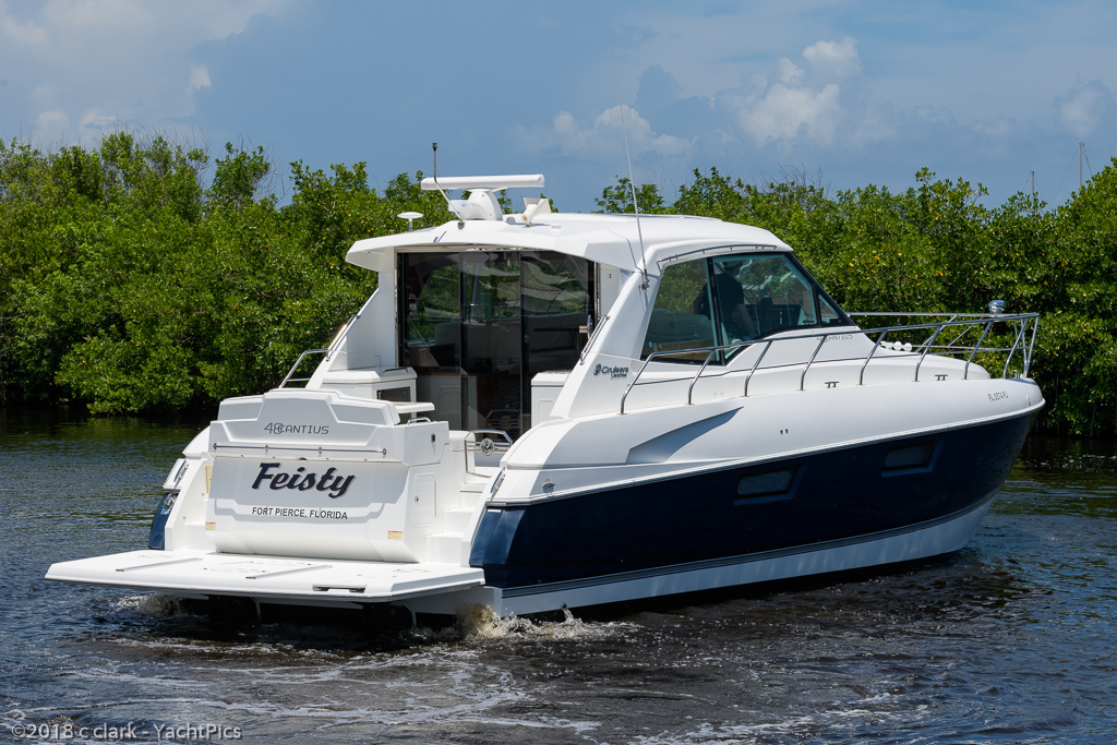 48 Cruisers Cantius "Feisty"