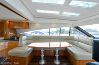 58 Riviera-dinette-2 / 2012 58 Riviera Sport Yacht