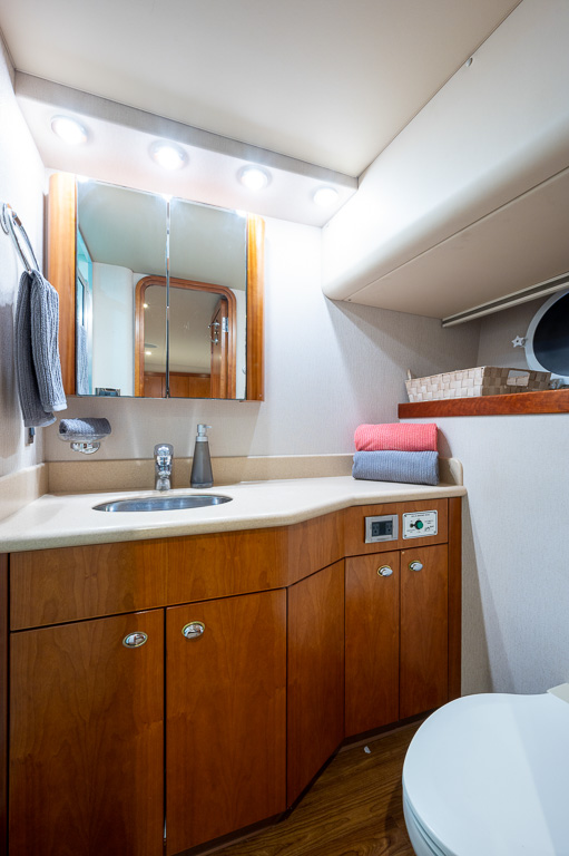 S ROBINSON-YACHTPICS 2021