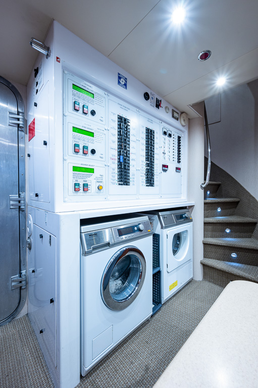 S ROBINSON-YACHTPICS 2021