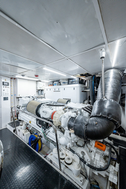 S ROBINSON-YACHTPICS 2021