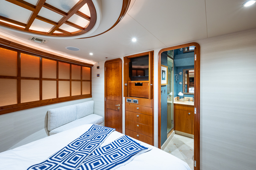 S ROBINSON-YACHTPICS 2021