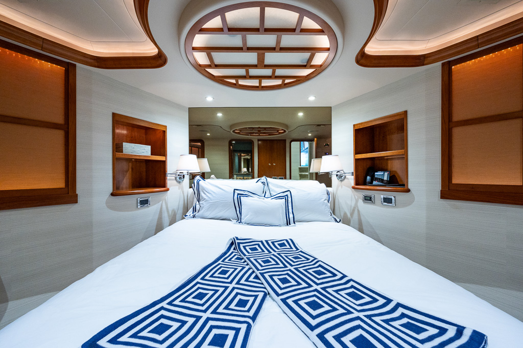 S ROBINSON-YACHTPICS 2021