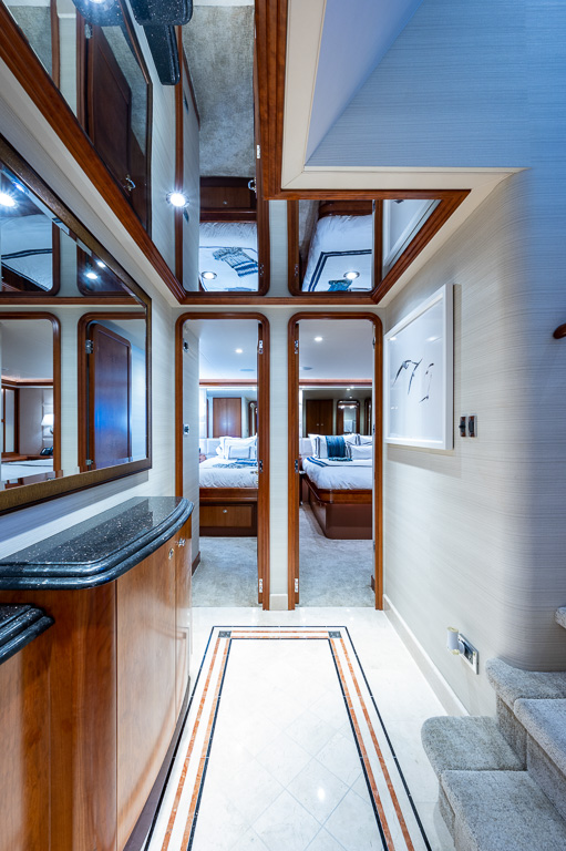 S ROBINSON-YACHTPICS 2021