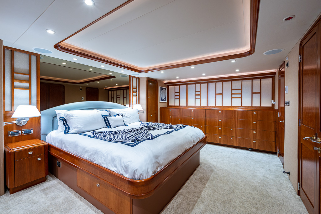 S ROBINSON-YACHTPICS 2021