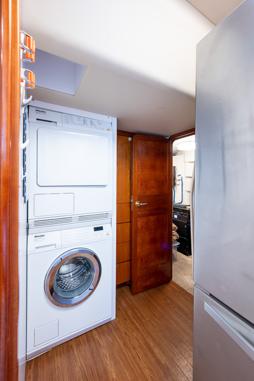 S ROBINSON-YACHTPICS 2021