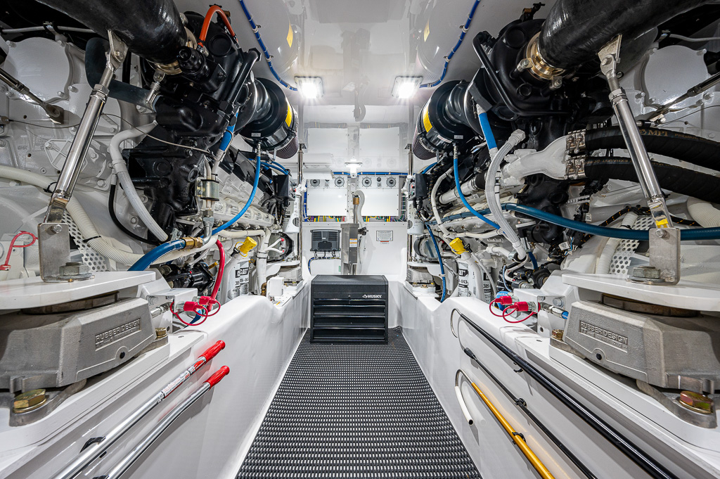 S ROBINSON-YACHTPICS 2021