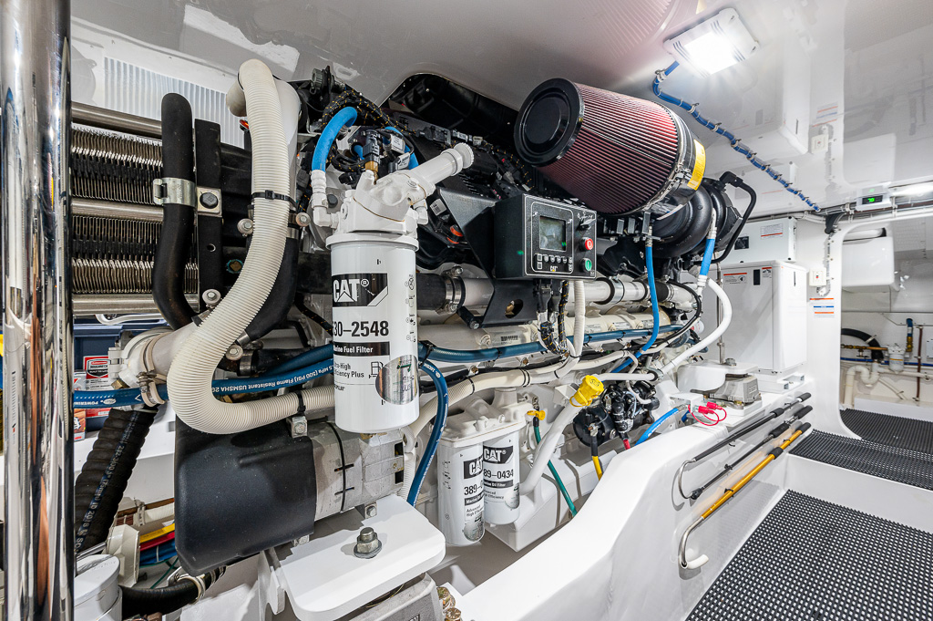 S ROBINSON-YACHTPICS 2021