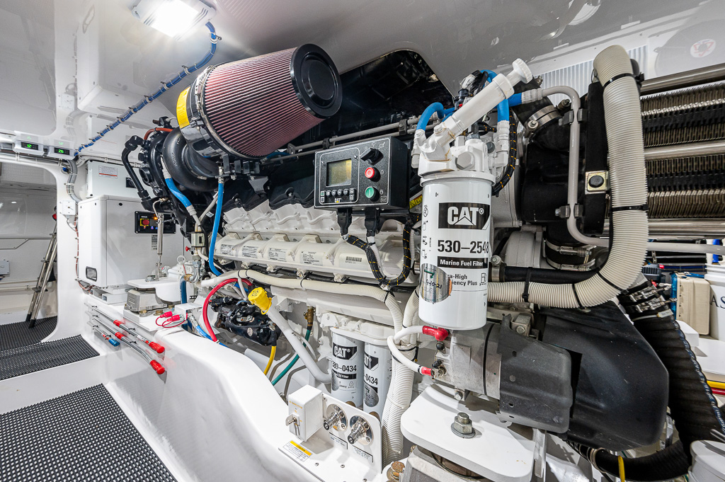 S ROBINSON-YACHTPICS 2021