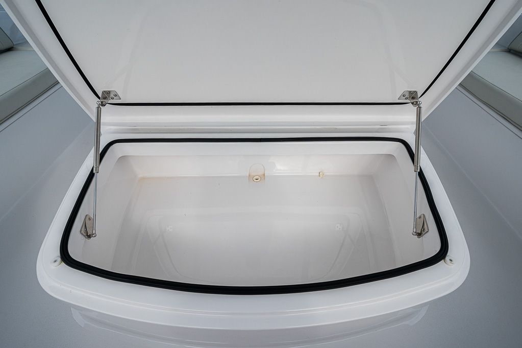 S ROBINSON-YACHTPICS 2021