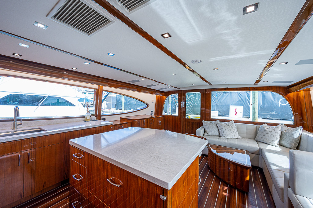 S ROBINSON-YACHTPICS 2021