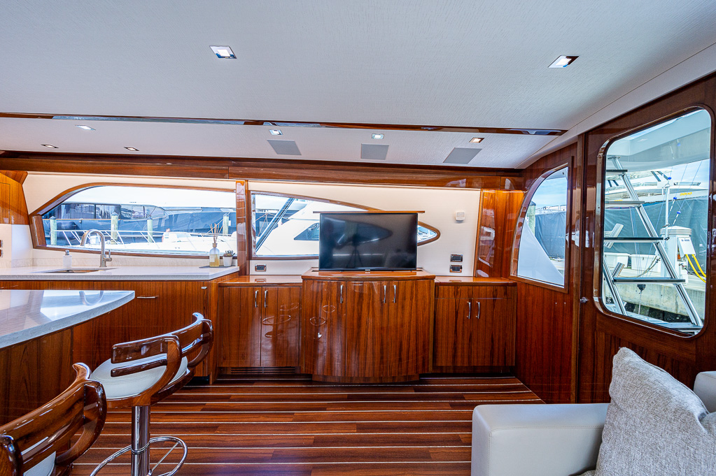 S ROBINSON-YACHTPICS 2021