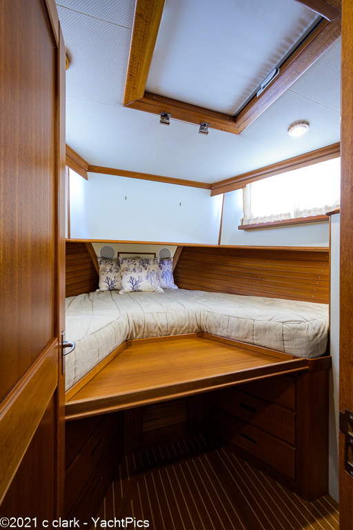 52 Grand Banks Heritage EU "Tintagel"