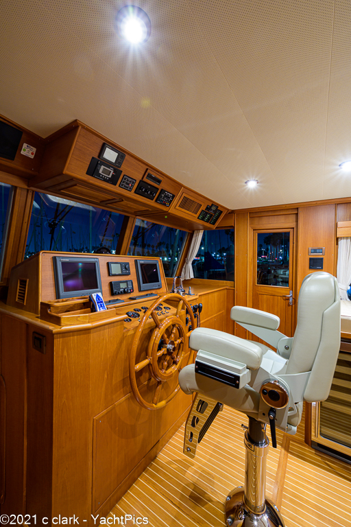 52 Grand Banks Heritage EU "Tintagel"