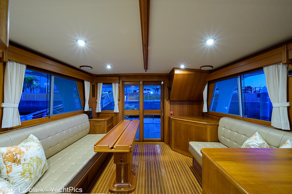 52 Grand Banks Heritage EU "Tintagel"