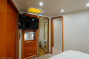 Sheko Gweilo-master_stateroom-2