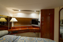 Black Gold-forward_stateroom-3