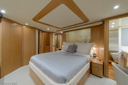 Where's Waldo-master_stateroom-2