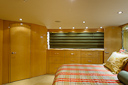 photos/Lickety-Split_II-master_stateroom-3.jpg