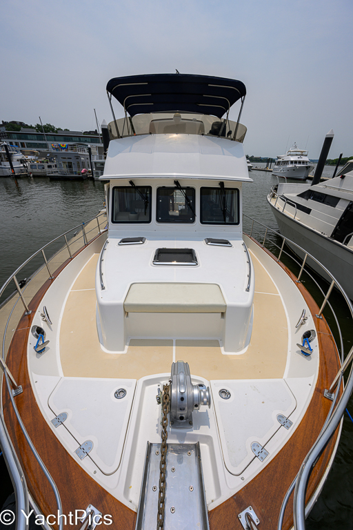 2011 41 Grand Banks Europa "Teal Aweigh"