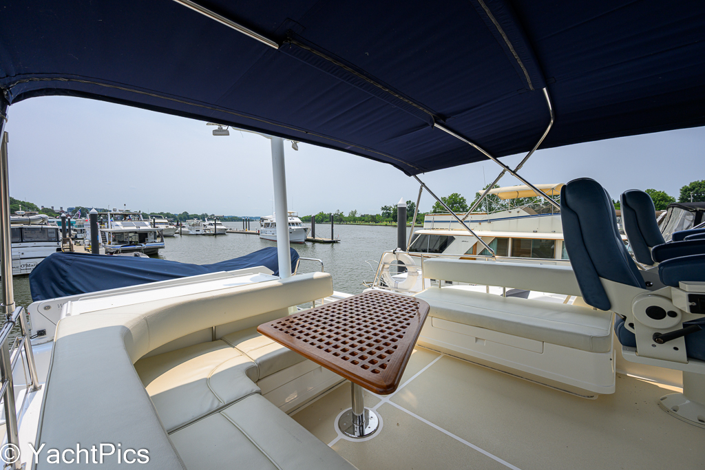 2011 41 Grand Banks Europa "Teal Aweigh"