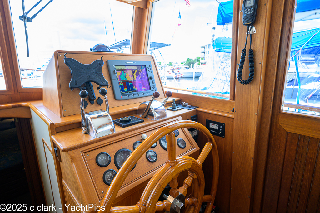 2002 42 Grand Banks Europa "Make It So"