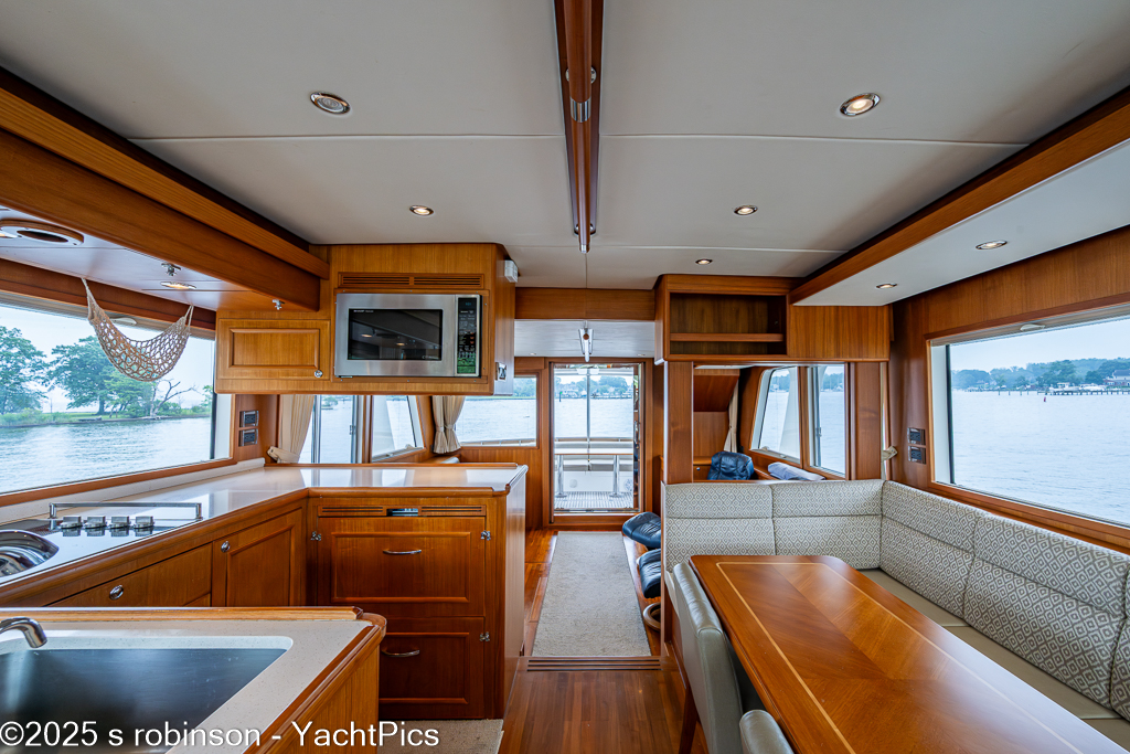 54 Grand Banks Europa "Venture"