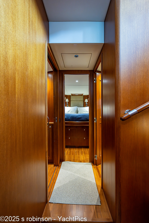 54 Grand Banks Europa "Venture"