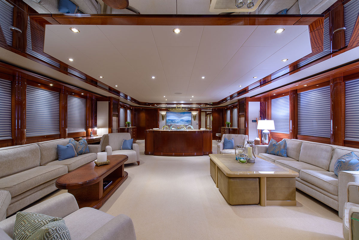 Main salon aboard My Girl I